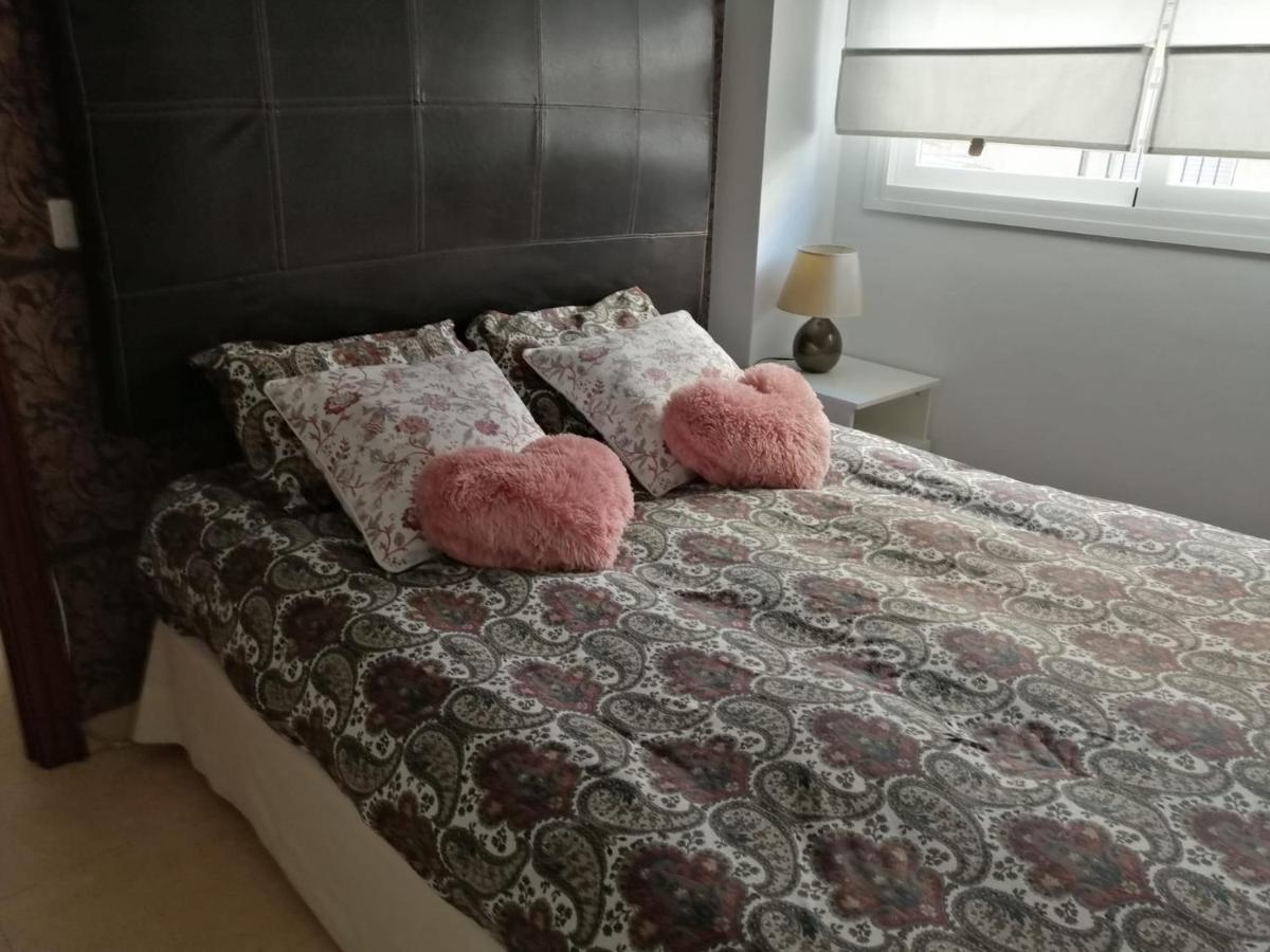 Apartamento Teatinos Málaga Esterno foto