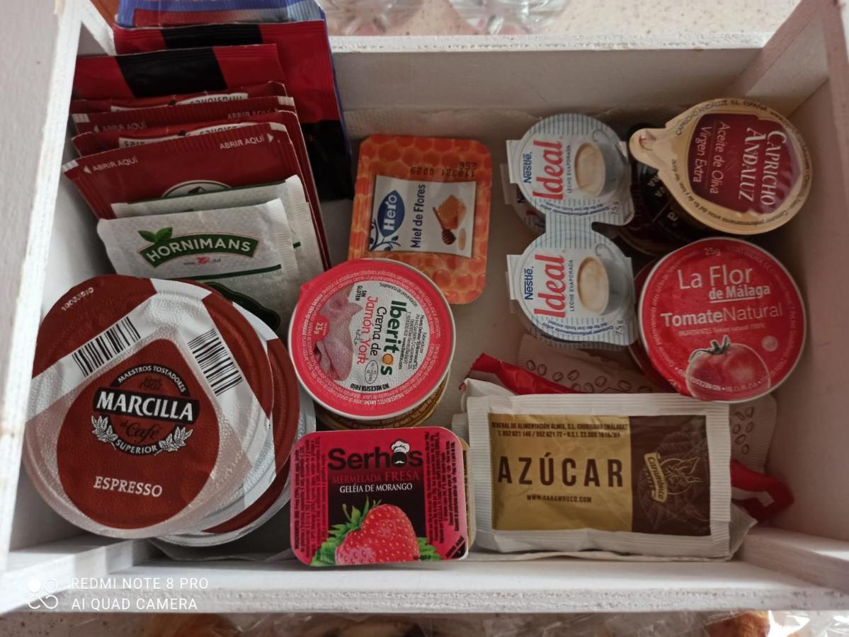 Apartamento Teatinos Málaga Esterno foto