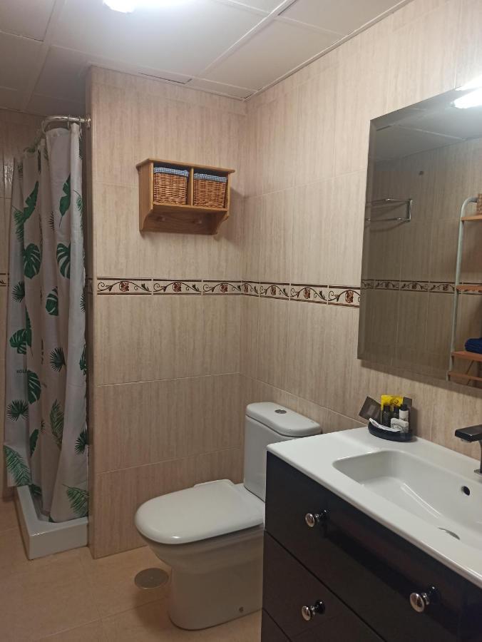 Apartamento Teatinos Málaga Esterno foto
